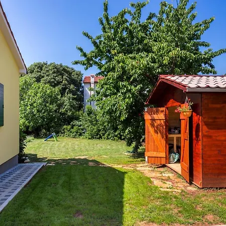 Vanja Villa